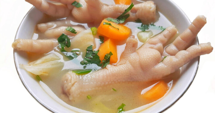 20 razones para incluir patas de pollo en tu dieta: Receta, propiedades y precauciones